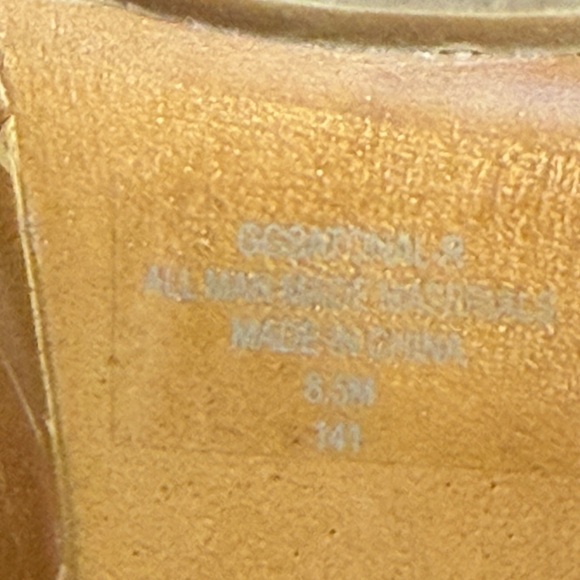 Guess Yellow Platform Sandals - Picture 9 of 10